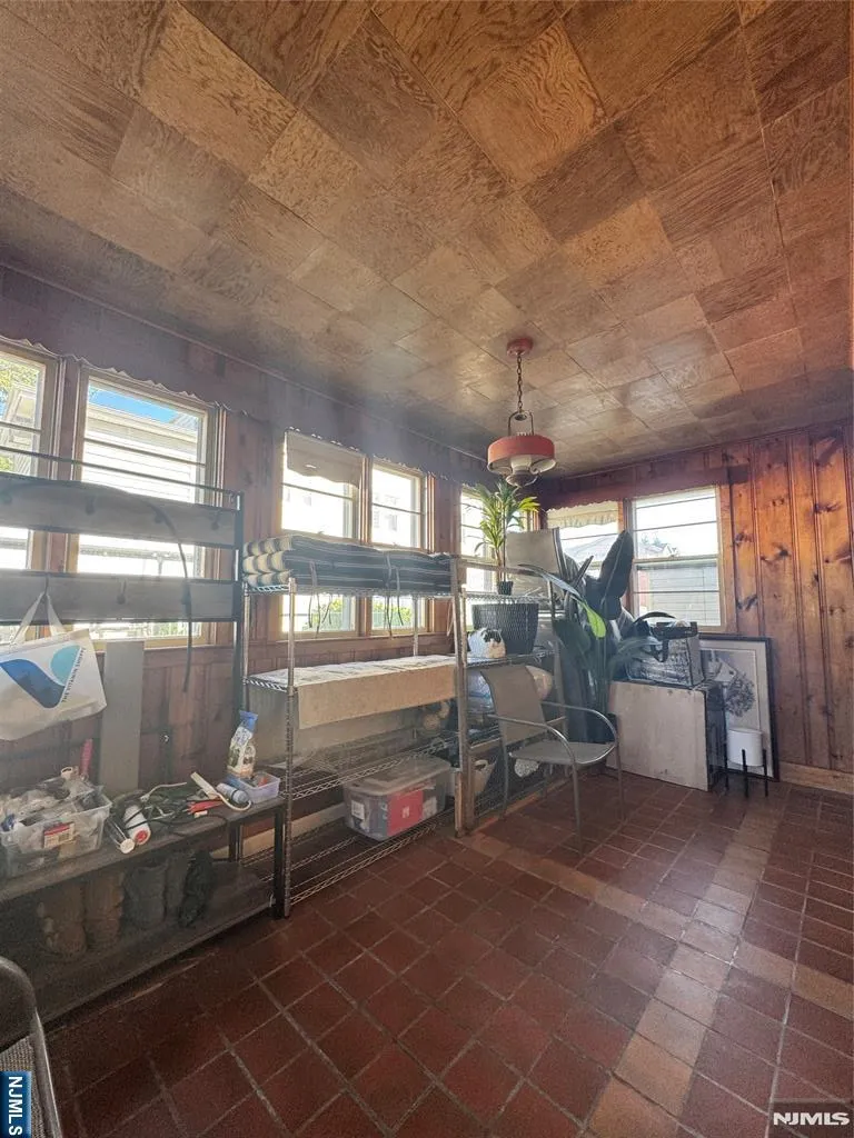 602 Studio Ridgefield, NJ 07657