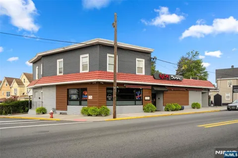 340 Paterson Avenue