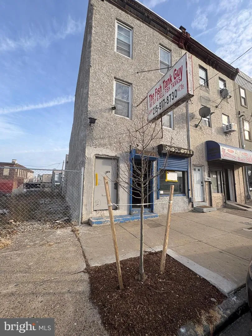 3049 5TH STREET Philadelphia, PA 19133