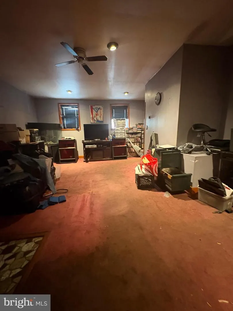 3049 5TH STREET Philadelphia, PA 19133