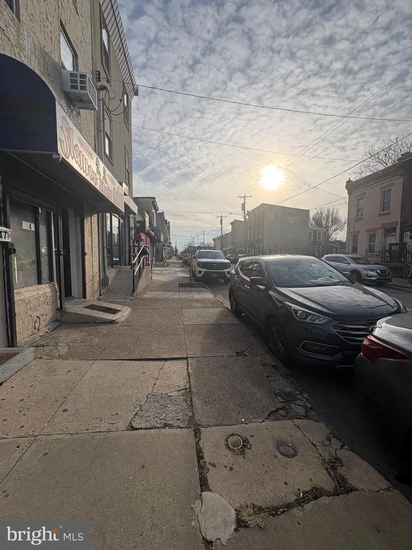 3049 5TH STREET Philadelphia, PA 19133