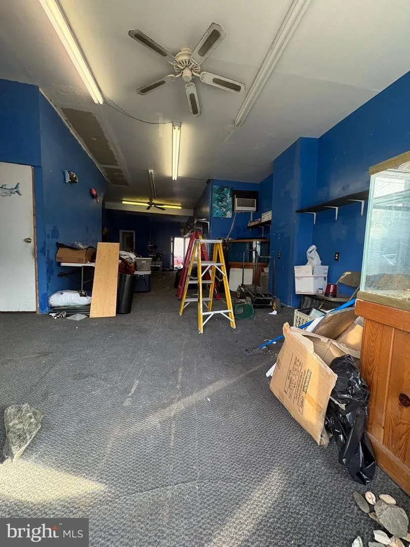 3049 5TH STREET Philadelphia, PA 19133