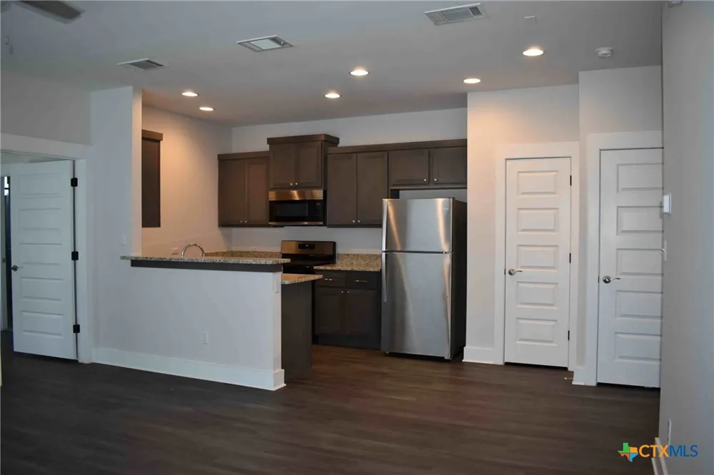 1300 W Black Locust Dr #1801 Pflugerville, TX 78660