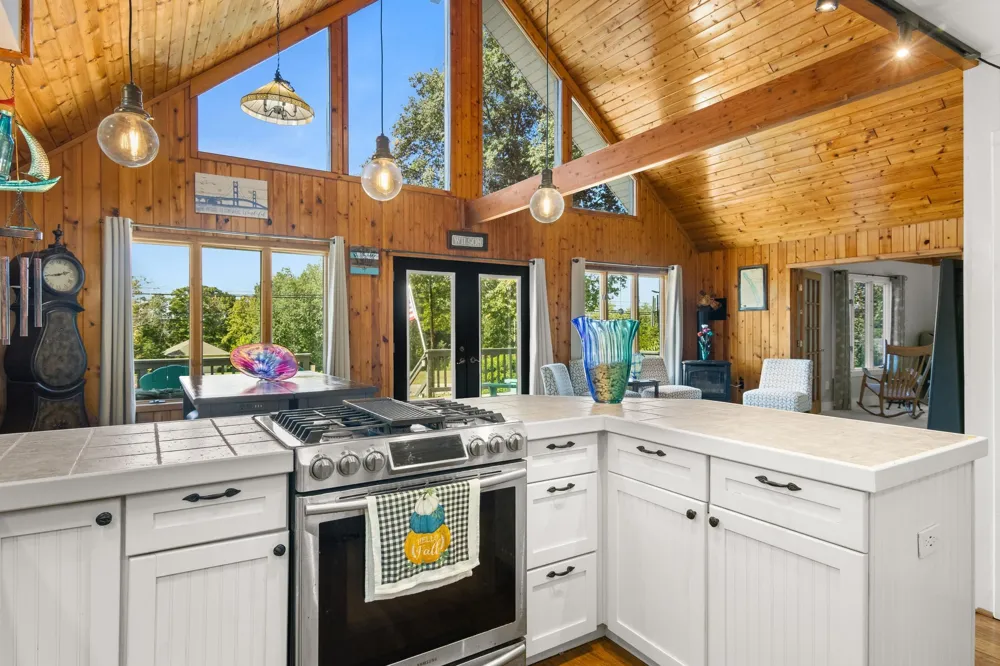 11453 S East Torch Lake Drive Helena Township, MI 49612