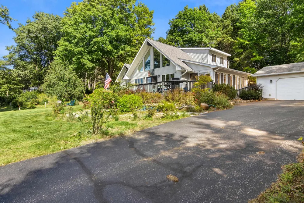 11453 S East Torch Lake Drive Helena Township, MI 49612