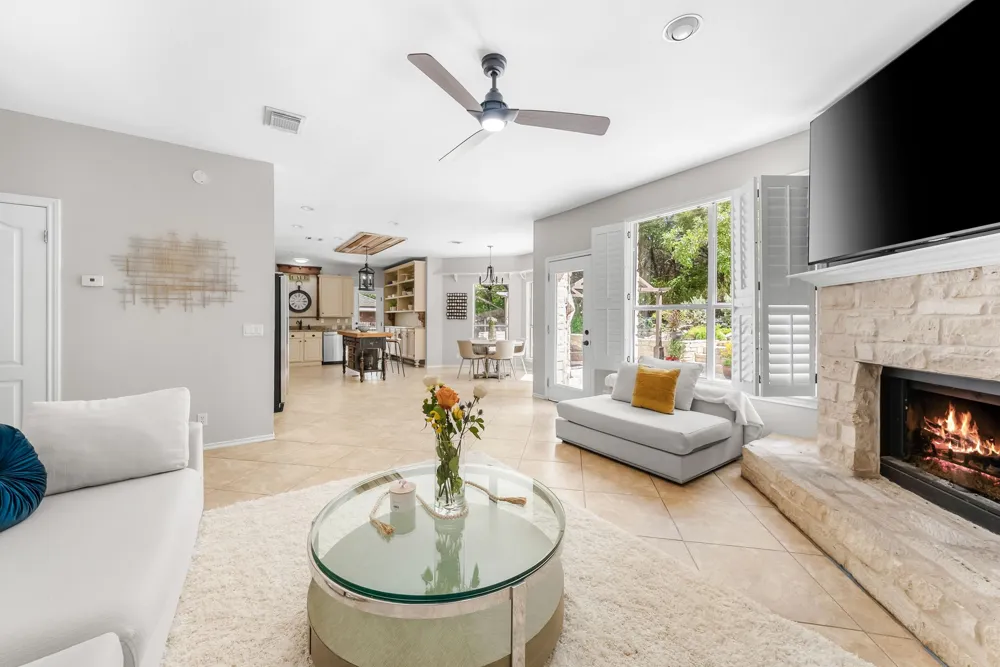 3411 Latimer Drive Austin, TX 78732