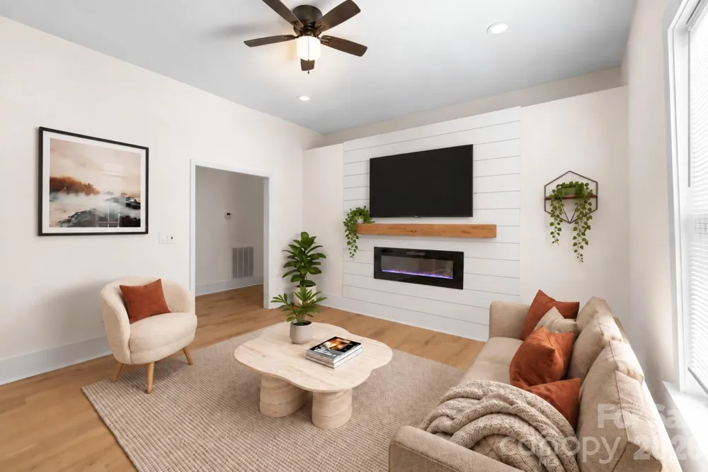 4309 Hovis Road Charlotte, NC 28208