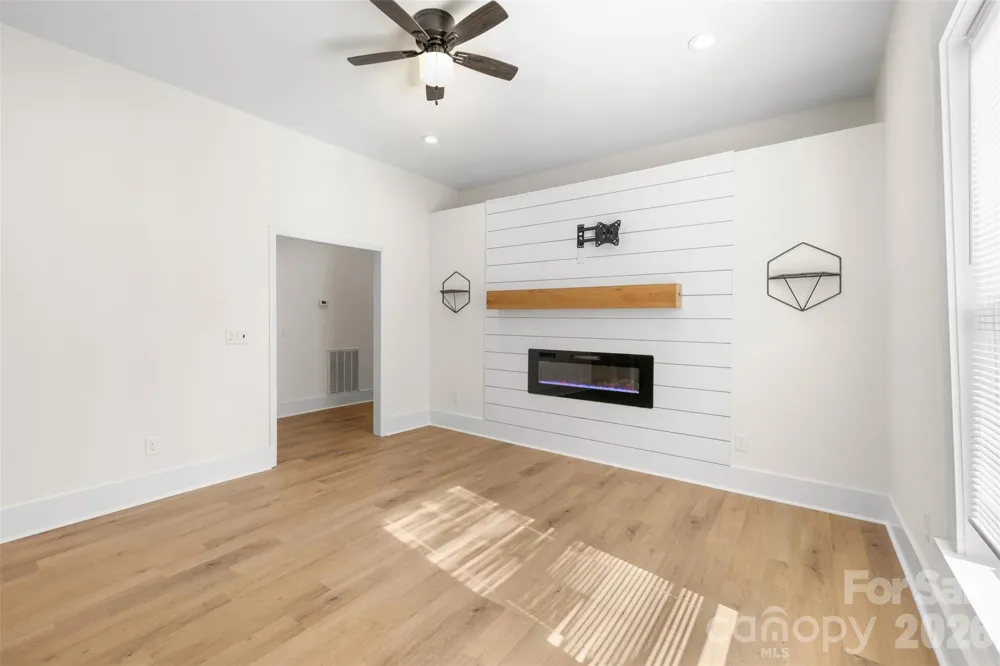 4309 Hovis Road Charlotte, NC 28208