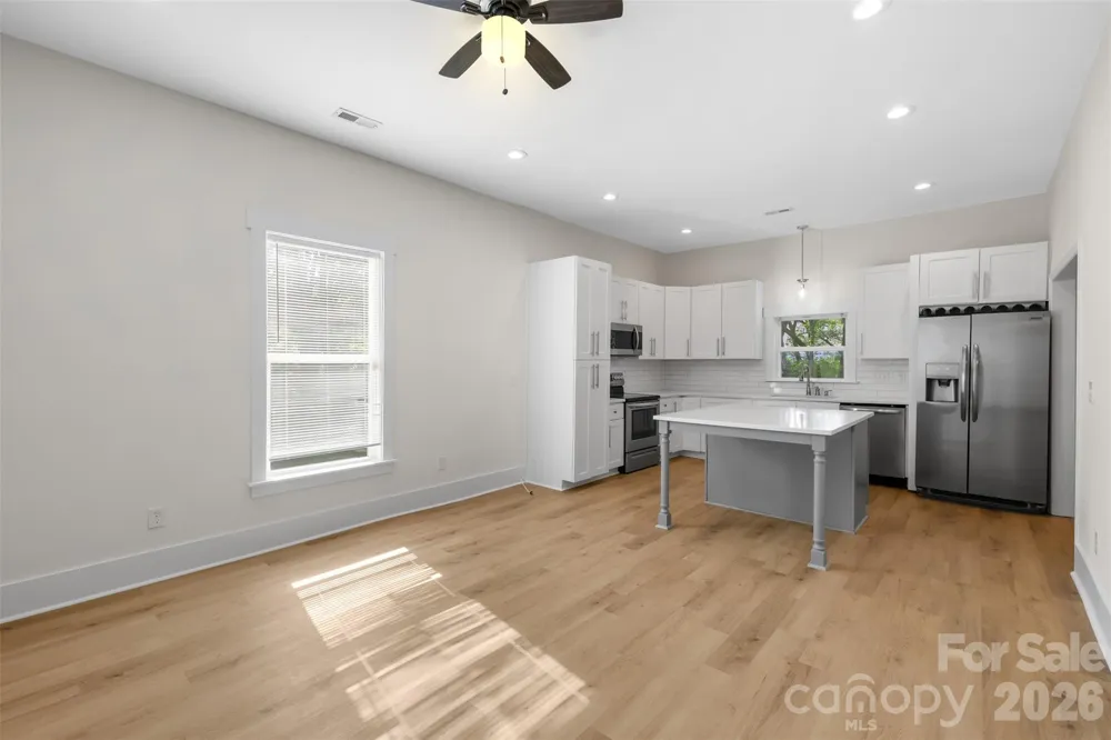 4309 Hovis Road Charlotte, NC 28208