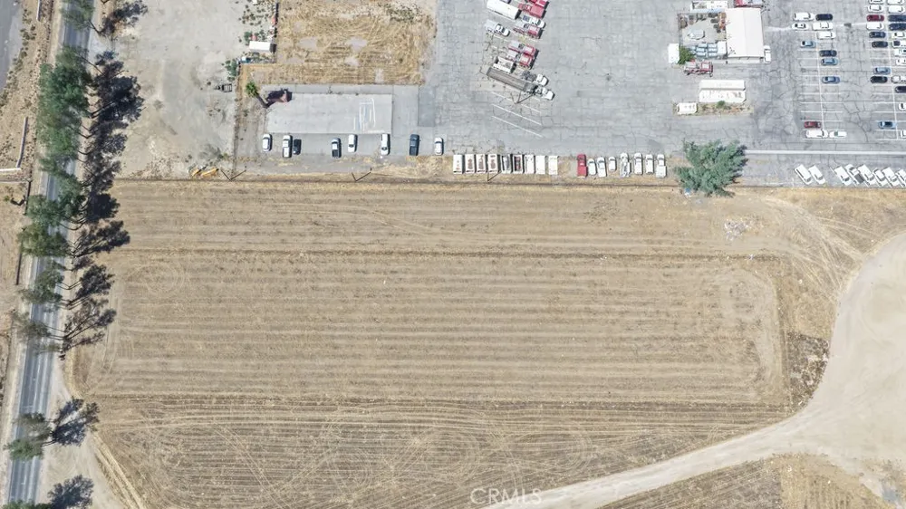 7th Perris, CA 92570