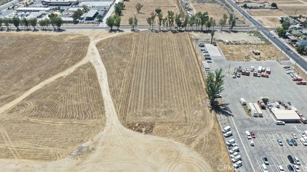 7th Perris, CA 92570