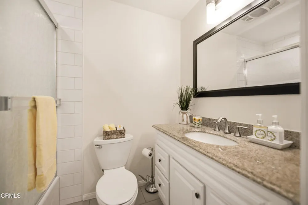1124 Landsburn Circle Westlake Village, CA 91361