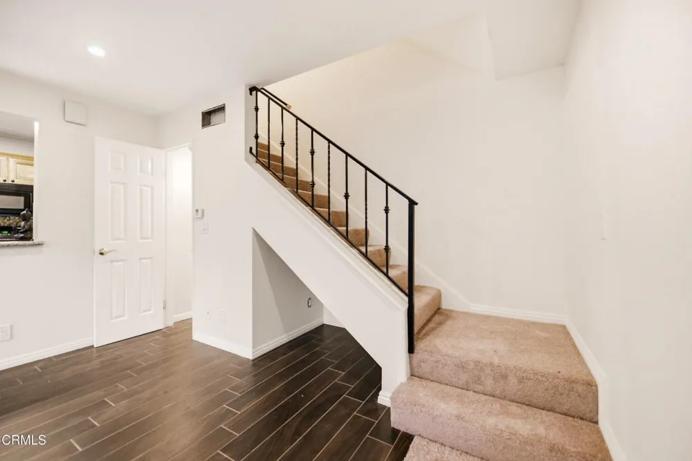 1124 Landsburn Circle Westlake Village, CA 91361
