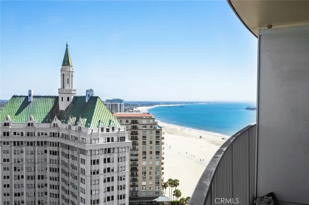 700 E Ocean Boulevard #2703 Long Beach, CA 90802