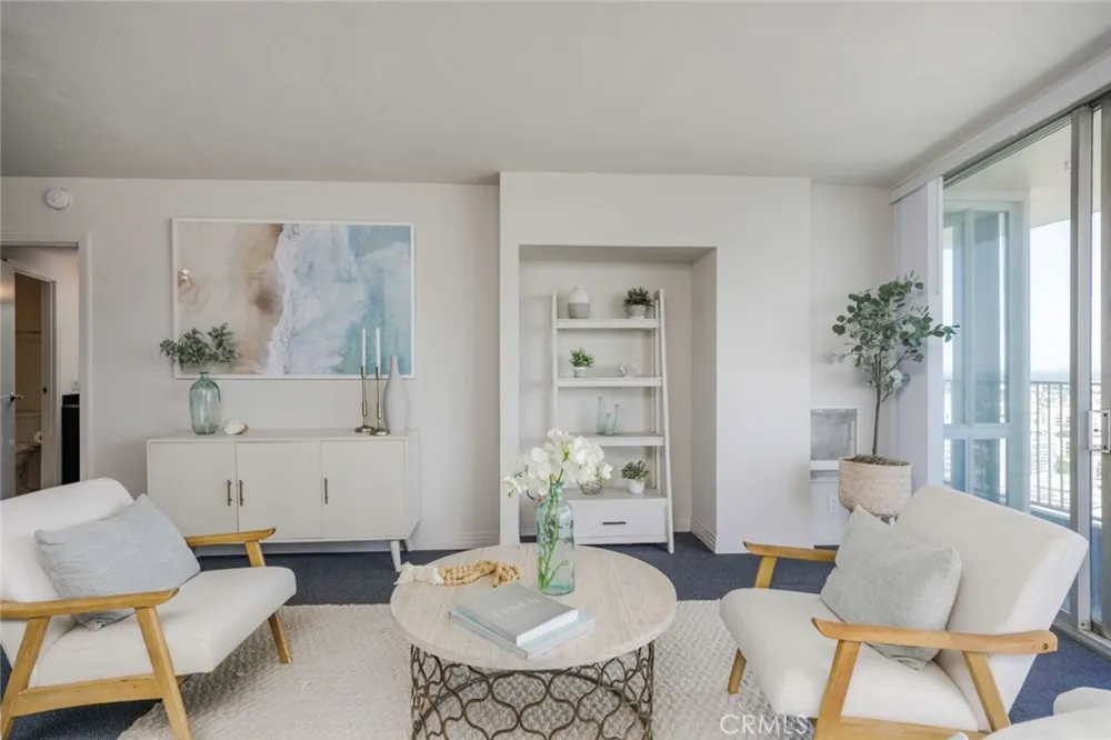 700 E Ocean Boulevard #2703 Long Beach, CA 90802