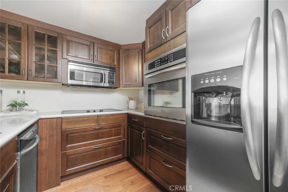 700 E Ocean Boulevard #2703 Long Beach, CA 90802