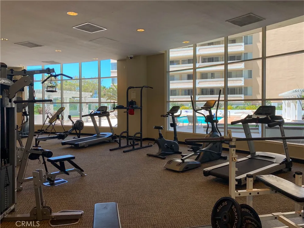 700 E Ocean Boulevard #2703 Long Beach, CA 90802