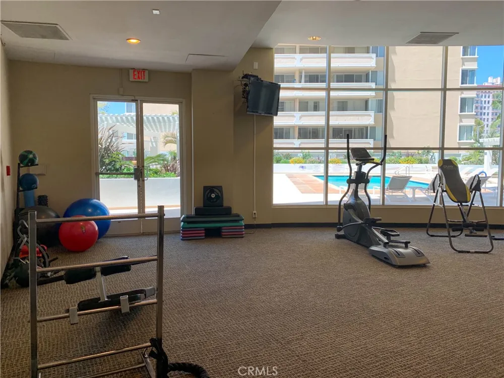 700 E Ocean Boulevard #2703 Long Beach, CA 90802