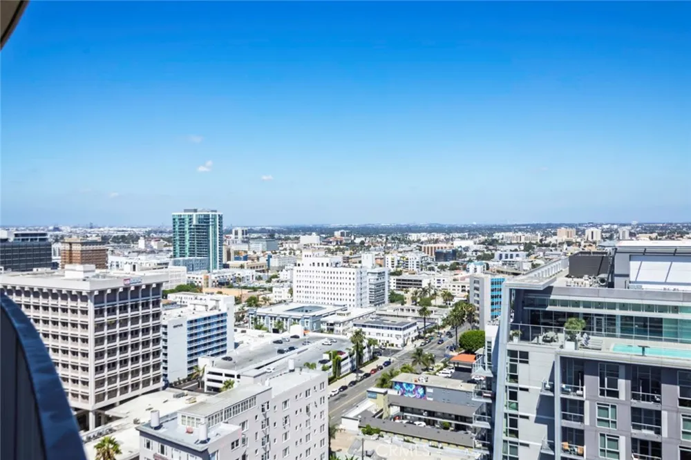 700 E Ocean Boulevard #2703 Long Beach, CA 90802