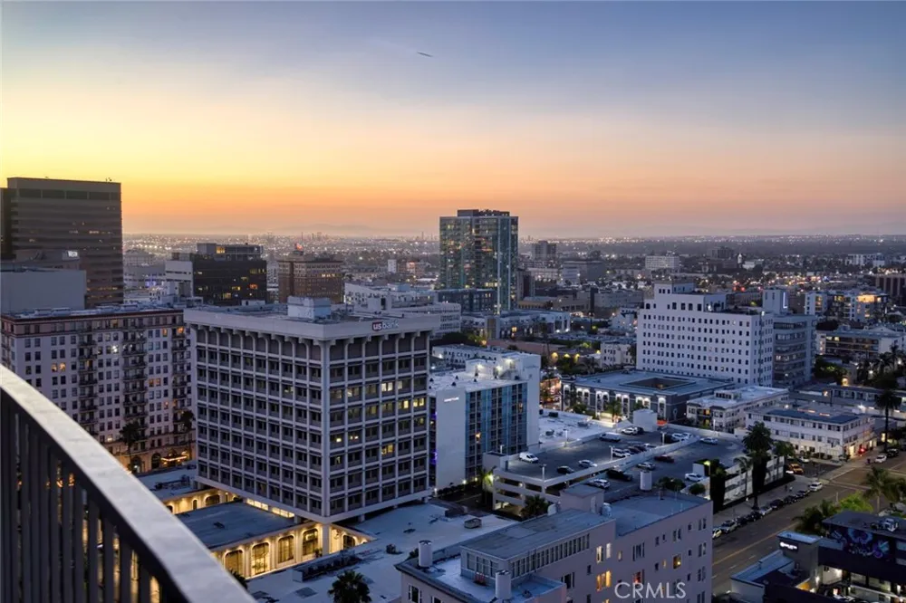 700 E Ocean Boulevard #2703 Long Beach, CA 90802