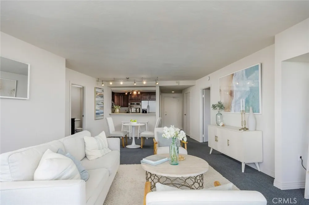 700 E Ocean Boulevard #2703 Long Beach, CA 90802