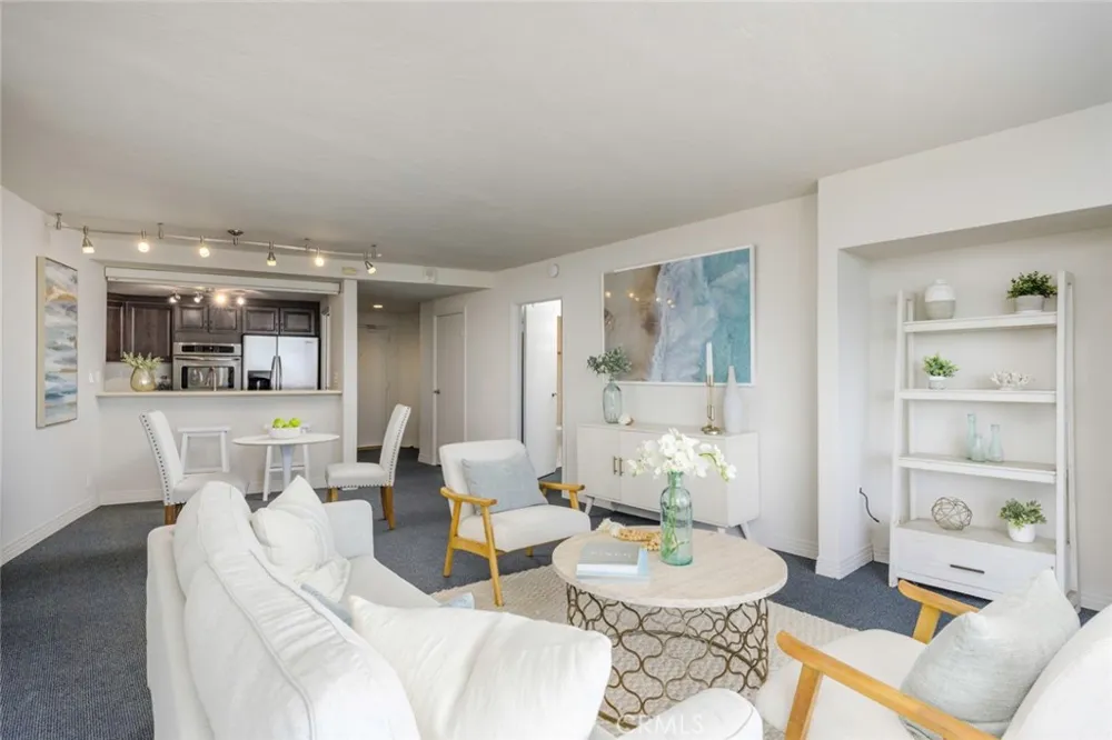 700 E Ocean Boulevard #2703 Long Beach, CA 90802