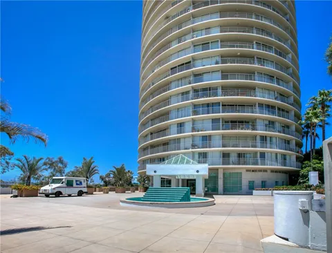 700 E Ocean Boulevard #2703