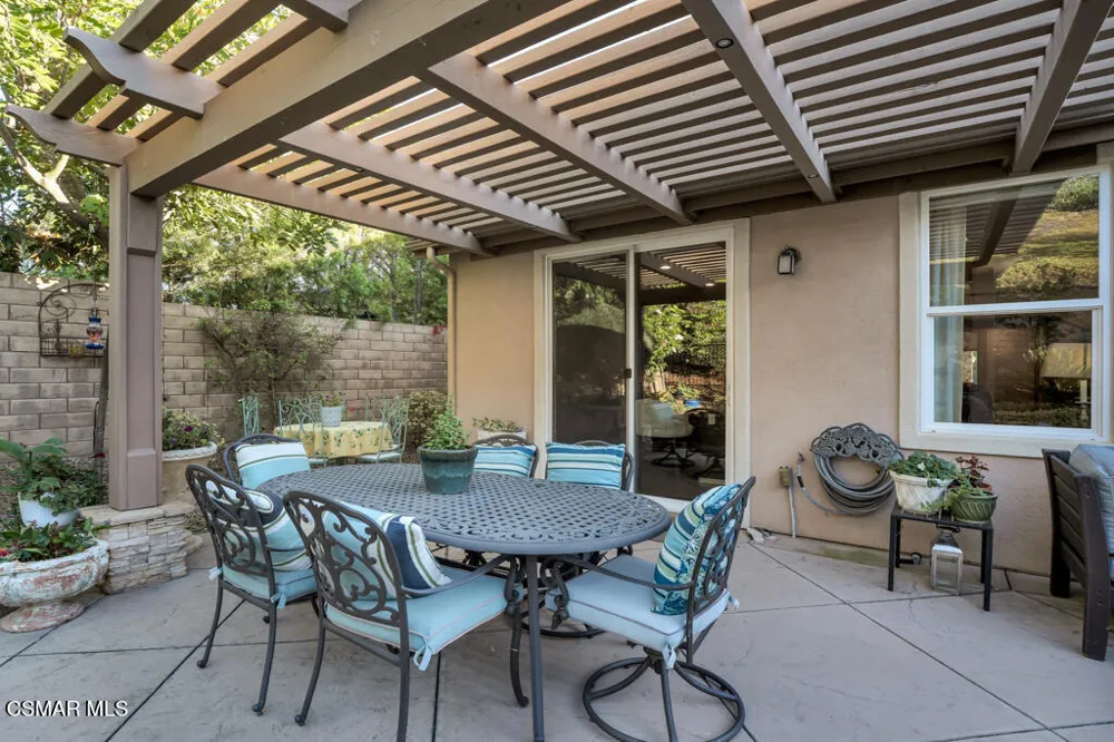 13849 Eaton Hollow Avenue Moorpark, CA 93021