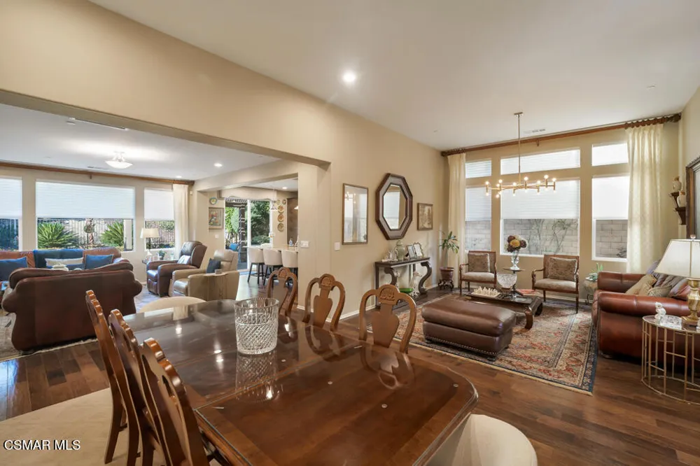 13849 Eaton Hollow Avenue Moorpark, CA 93021