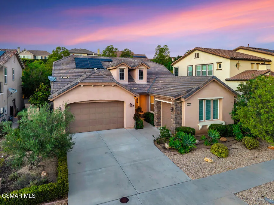 13849 Eaton Hollow Avenue Moorpark, CA 93021