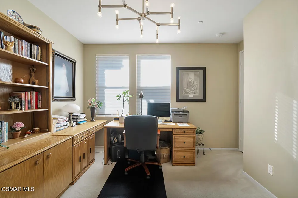 13849 Eaton Hollow Avenue Moorpark, CA 93021