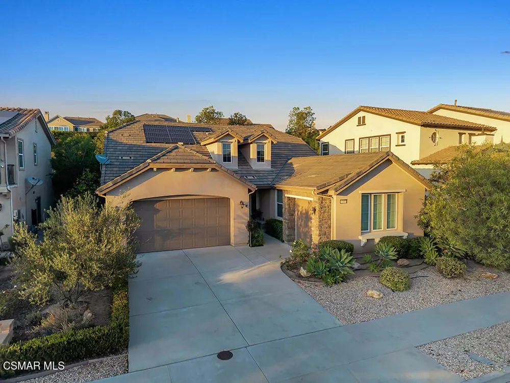 13849 Eaton Hollow Avenue Moorpark, CA 93021