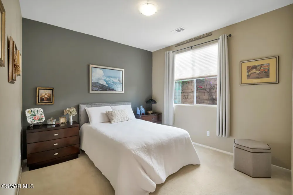 13849 Eaton Hollow Avenue Moorpark, CA 93021