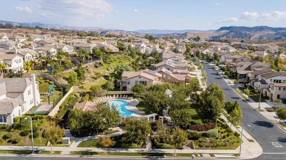 13849 Eaton Hollow Avenue Moorpark, CA 93021