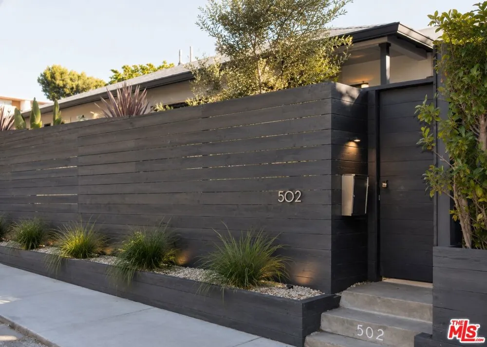 502 Strand Street Santa Monica, CA 90405