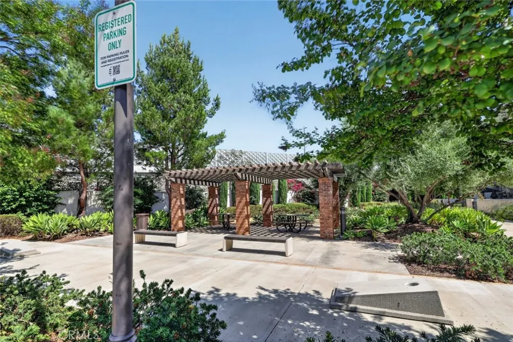 553 W Foothill Boulevard #130 Glendora, CA 91741
