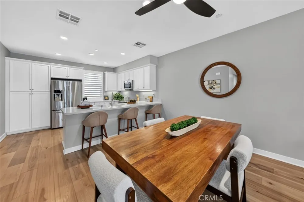 553 W Foothill Boulevard #130 Glendora, CA 91741