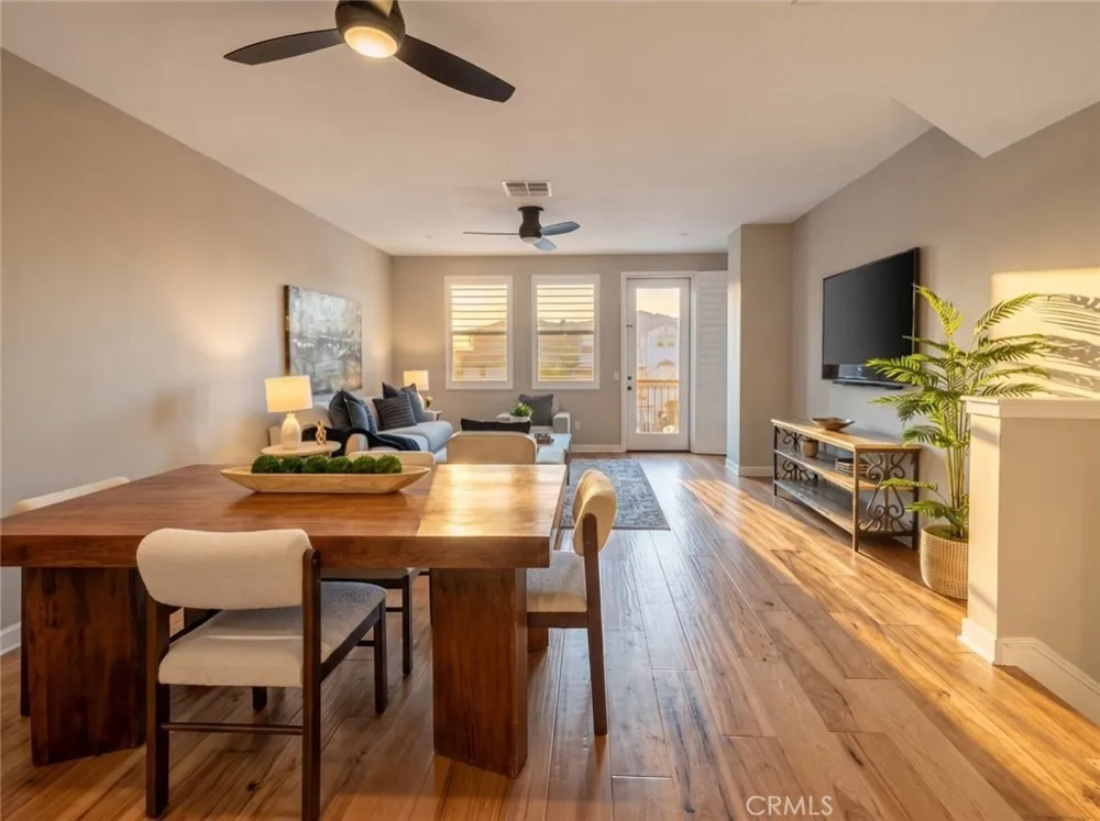 553 W Foothill Boulevard #130 Glendora, CA 91741