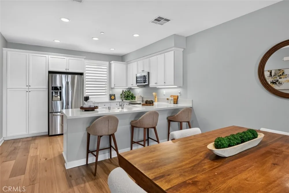 553 W Foothill Boulevard #130 Glendora, CA 91741