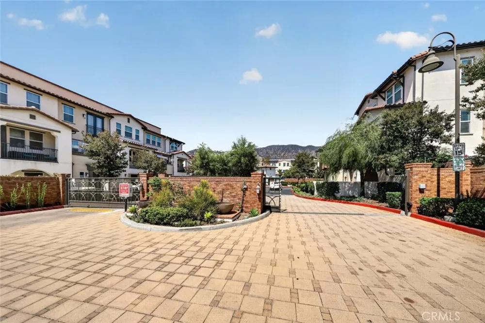 553 W Foothill Boulevard #130 Glendora, CA 91741
