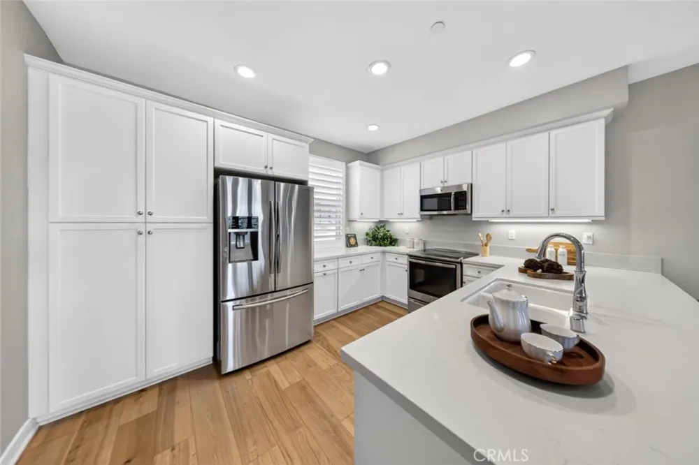 553 W Foothill Boulevard #130 Glendora, CA 91741