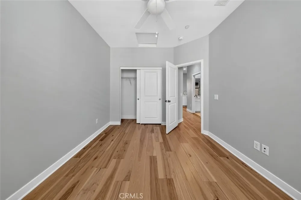 553 W Foothill Boulevard #130 Glendora, CA 91741