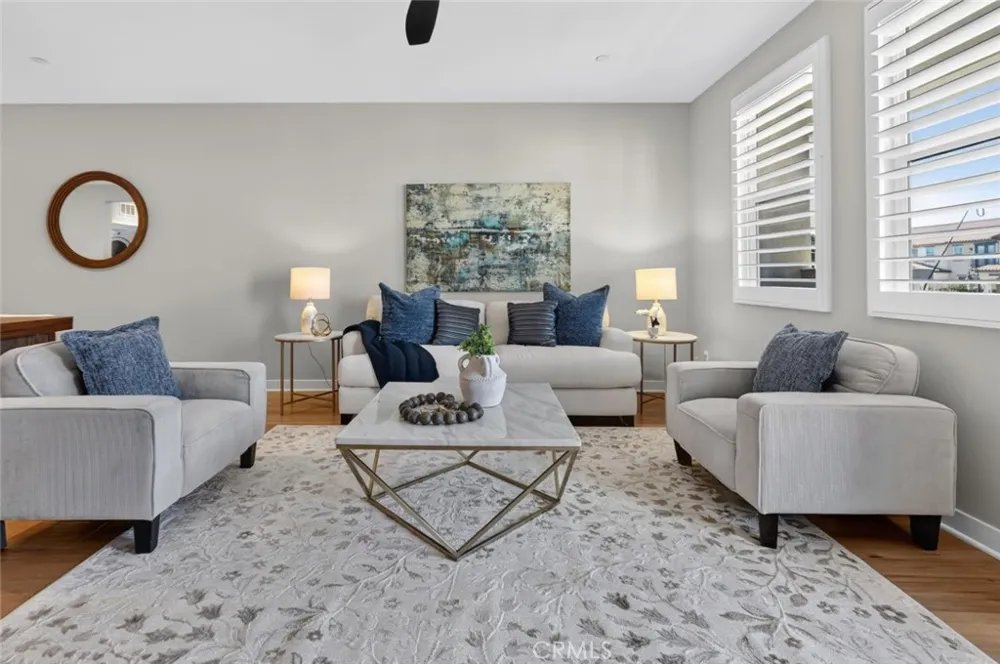 553 W Foothill Boulevard #130 Glendora, CA 91741