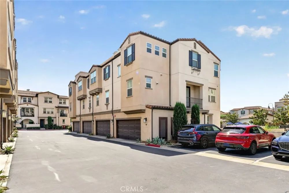 553 W Foothill Boulevard #130 Glendora, CA 91741