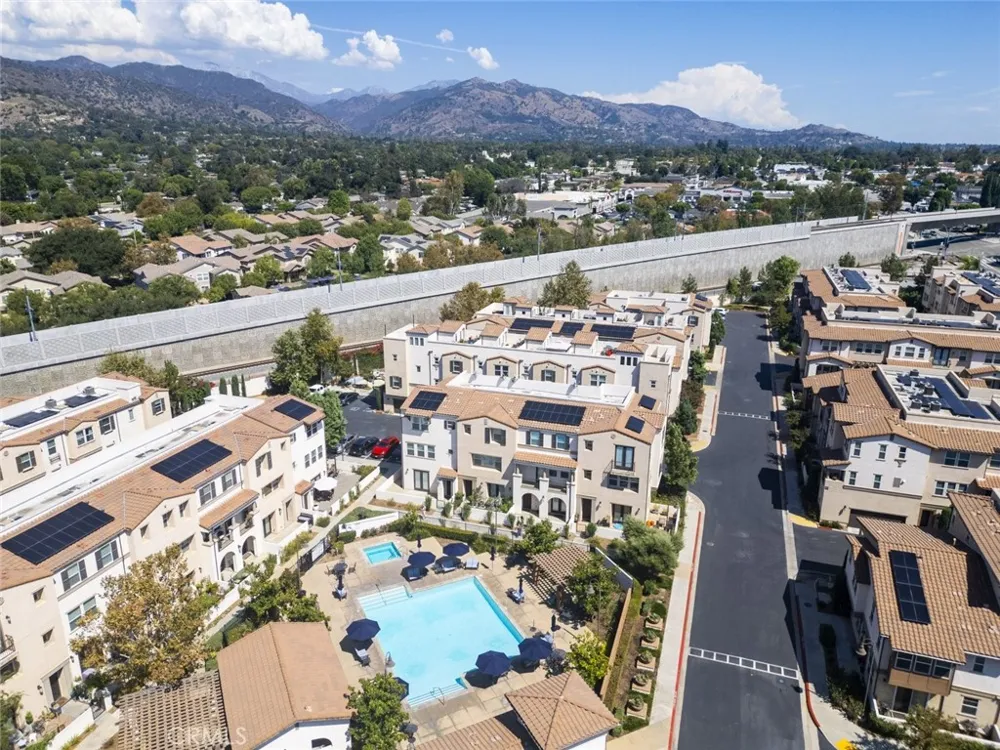553 W Foothill Boulevard #130 Glendora, CA 91741