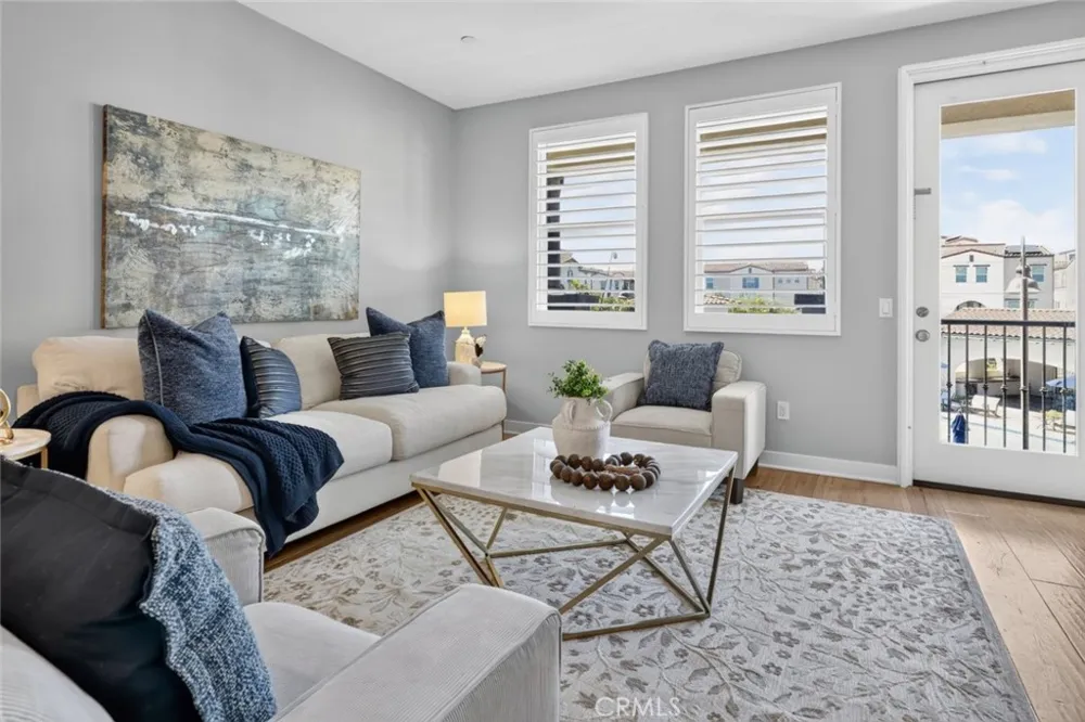 553 W Foothill Boulevard #130 Glendora, CA 91741