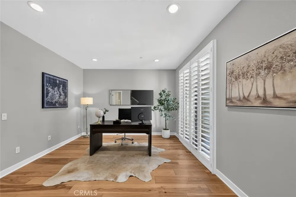 553 W Foothill Boulevard #130 Glendora, CA 91741