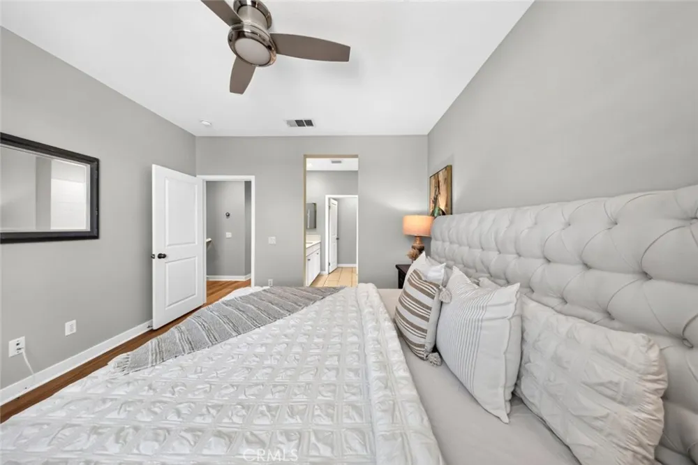 553 W Foothill Boulevard #130 Glendora, CA 91741