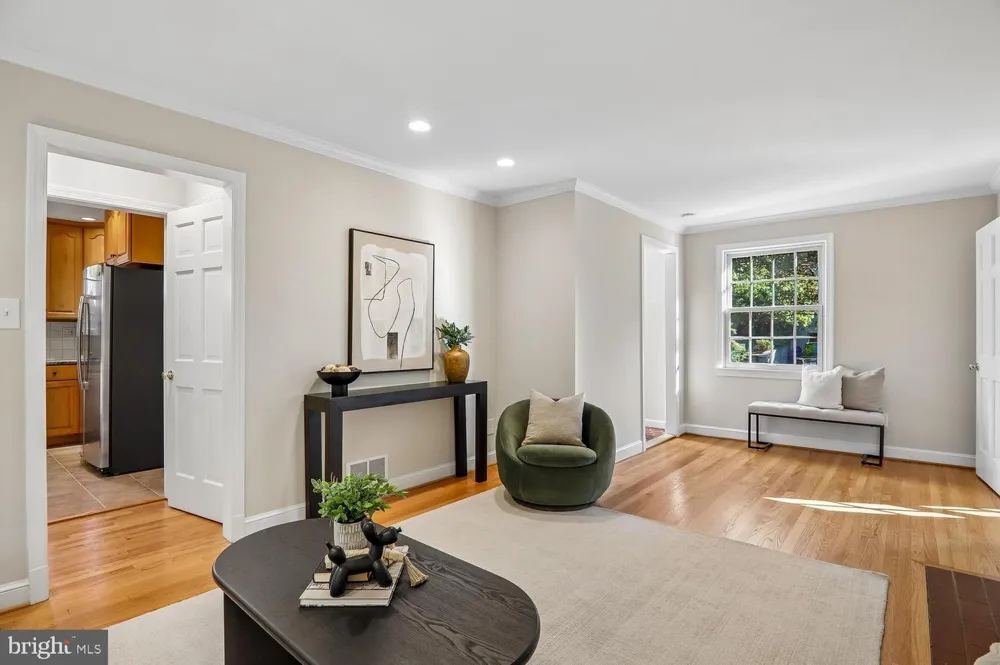 4622 WOODFIELD ROAD Bethesda, MD 20814