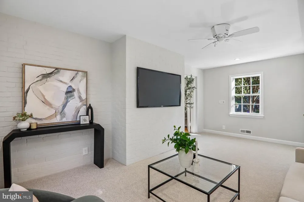 4622 WOODFIELD ROAD Bethesda, MD 20814